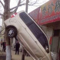 离奇飞车