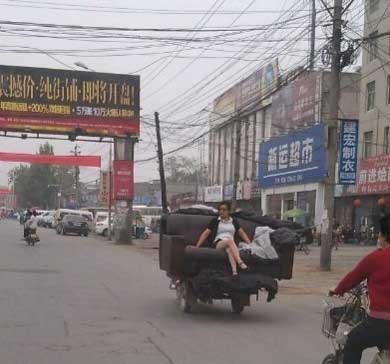 霸气沙发姐上街