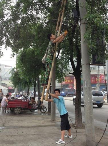 单身小哥臂力就是强，你懂的。。。